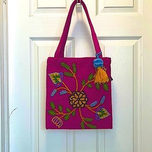 Sundance catalog garden arbor tote Hot pink NWT